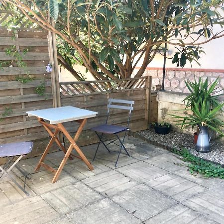 Dans Une Maison, Appartement Independant Et Jardin Perpinhã Exterior foto